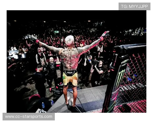 UFC重拳打断护栏：激烈对决背后的故事与启示