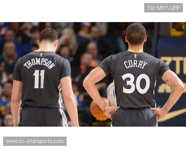 勇士连胜终结,库里和穆迪的出色表现帮助球队重回胜轨,勇士球星库里 勇士连胜终结,库里和穆迪的出色表现帮助球队重回胜轨,勇士球星库里